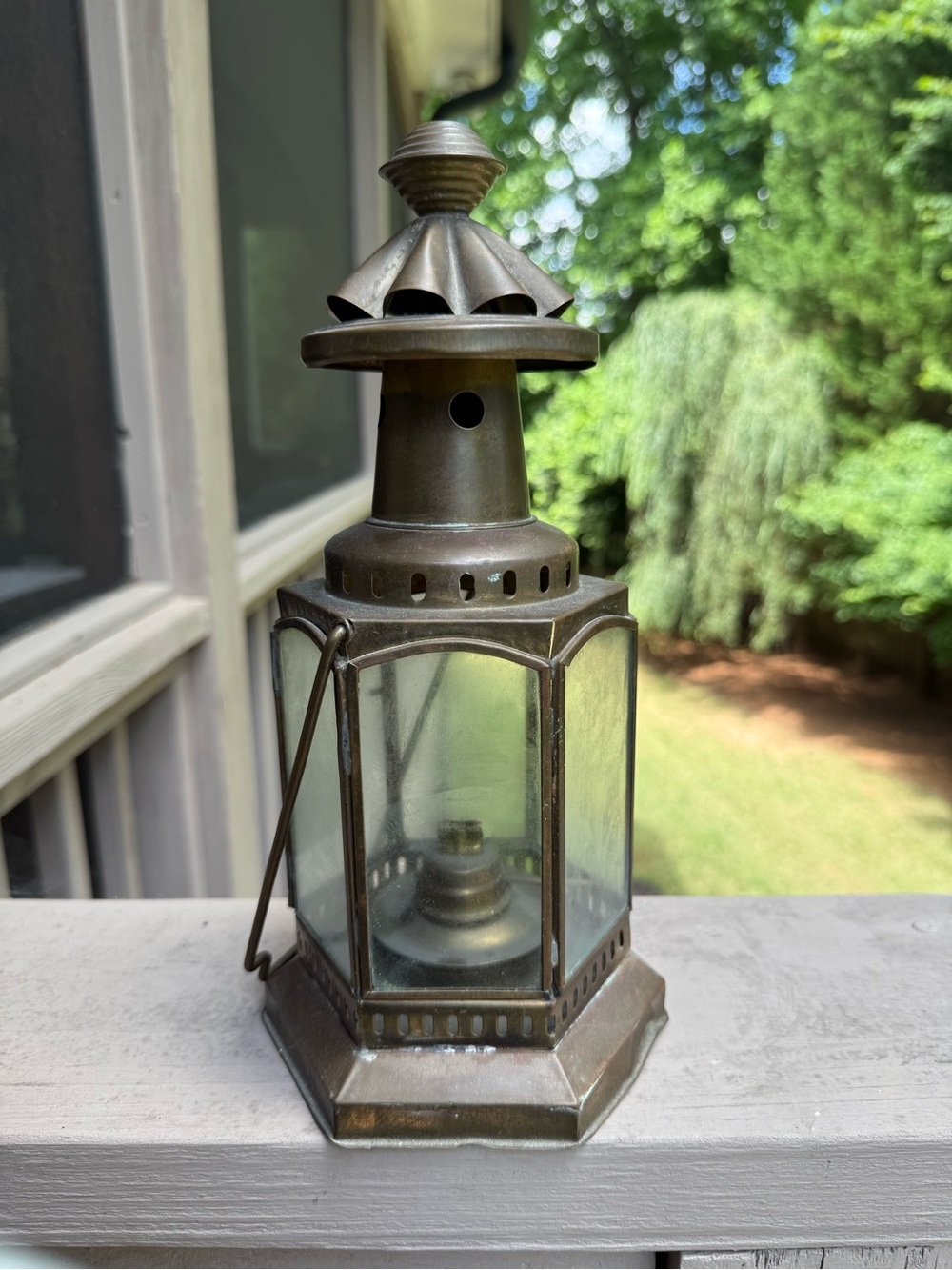 VINTAGE Solid Brass & Glass Oil Lamp Lantern